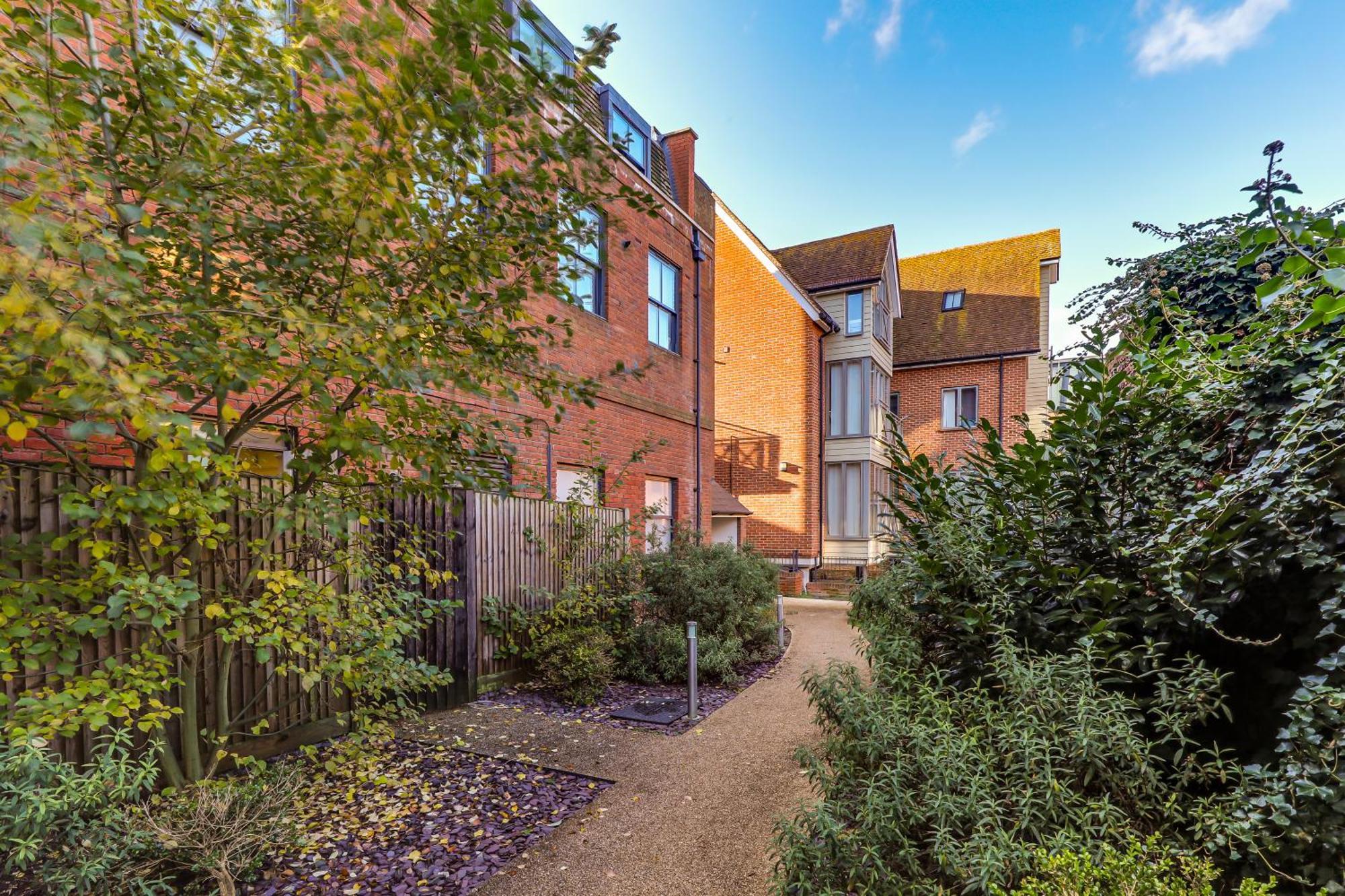 Exceptionally Spacious Central Canterbury Home מראה חיצוני תמונה